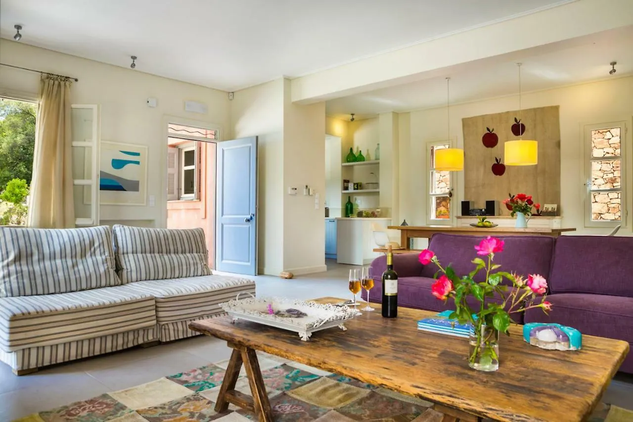 Villa Daphni Agia Efimia 0*,